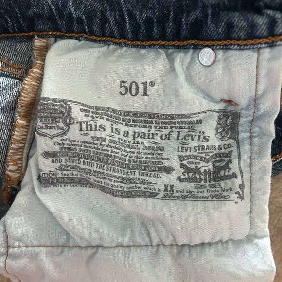 Levi's 501 Blue Distressed Jean Shorts Waist Size 25 - Picture 6 of 10